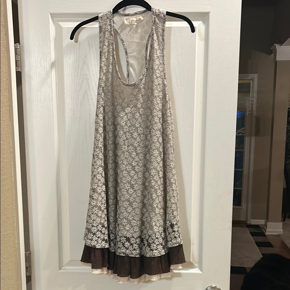 Elegant Sleeveless Floral Dress/Tunic - Brown and Cream